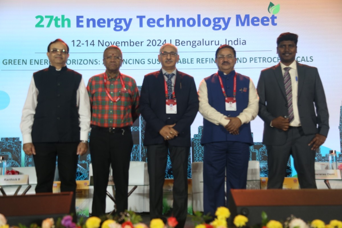Minister for Petroleum & Natural Gas inaugurates